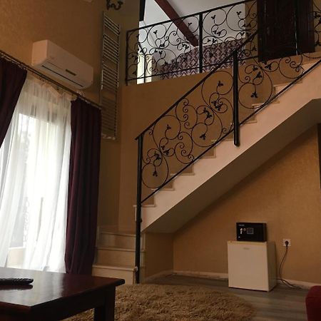 Edy'S Royal Predeal Otel Dış mekan fotoğraf