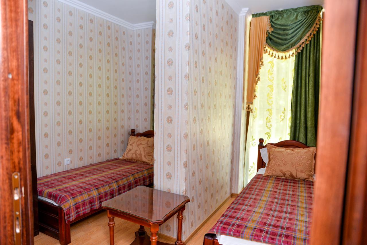 Edy'S Royal Predeal Otel Dış mekan fotoğraf